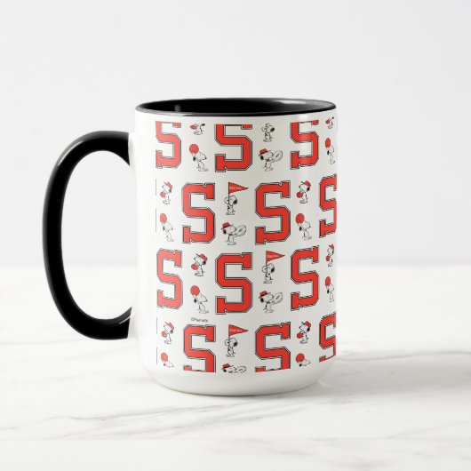 Snoopy Varsity Sports Pattern Tasse (Links)