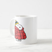 Snoopy Winter in Puffer Coat Coffee Mug Kaffeetasse (Vorderseite Links)