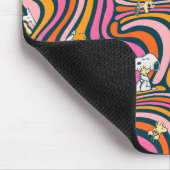 Snoopy & Woodstock Groovy Vibes Lila Muster Mousepad (Ecke)