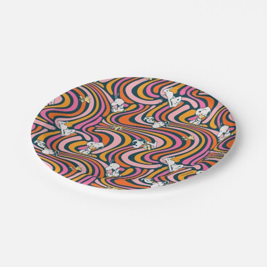 Snoopy & Woodstock Groovy Vibes Lila Muster Pappteller (Schrägansicht)