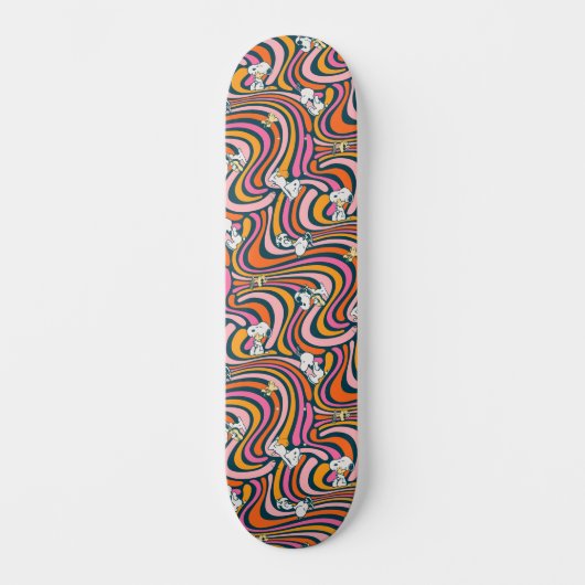 Snoopy & Woodstock Groovy Vibes Lila Muster Skateboard (Vorderseite)