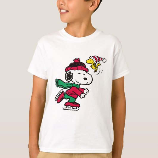 snoopy & woodstock playing on winter season T-Shirt (Vorderseite)