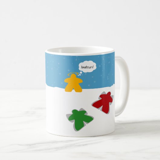 Snow Angel Meeples Tasse (VorderseiteRechts)