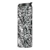 Snow Covered Winter Tree Branches Photo Thermosbecher (Nach links gedreht)