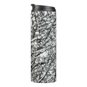 Snow Covered Winter Tree Branches Photo Thermosbecher (Nach rechts gedreht)