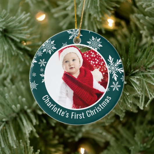 Snow Flakes Frame Baby's First Christmas Foto Keramik Ornament (Baum)