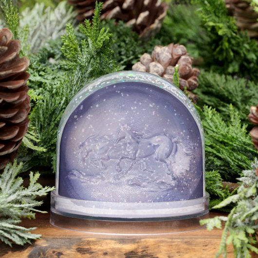 Snow Globe - Galloping Horses Schneekugeln (Winter)