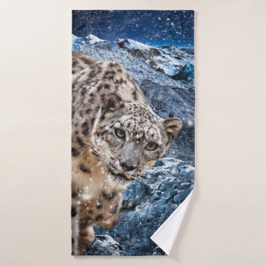 SNOW LEOPARD CLOUD WALKER BADEHANDTUCH (Badehandtuch)