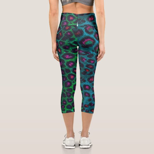 Snow Leopard Neon-Noir Muster Capri Leggings (Rückseite)