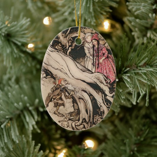 Snow White und Rose Red von Arthur Rackham Keramik Ornament (Baum)