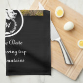 Snow White Wolf Silhouette Laurel Monogram Foto Geschirrtuch (Viertel Falte)