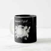 Snowball Fight Tasse (Vorderseite Links)