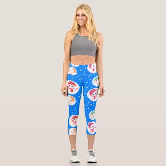 Snowball und Snowman mit Hintergrund Capri Leggings (Vorderseite)