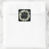 Snowberry+Eucalyptus Wreath Custom Holiday Message Quadratischer Aufkleber (Tasche)