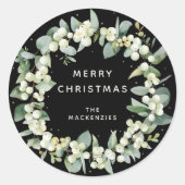 Snowberry+Eucalyptus Wreath Custom Holiday Message Runder Aufkleber (Vorderseite)