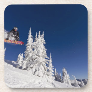 Snowboard-Action im Whitefish Mountain Resort Getränkeuntersetzer