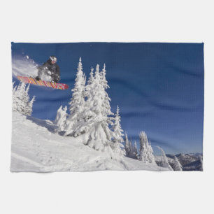 Snowboard-Action im Whitefish Mountain Resort Küchentuch