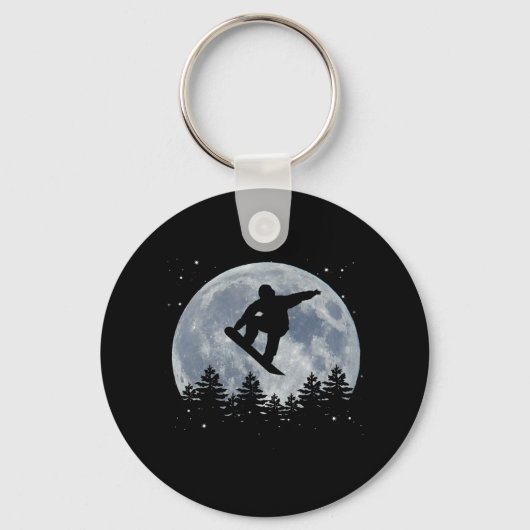 Snowboarden springt vor dem Mond Schlüsselanhänger (Vorderseite)