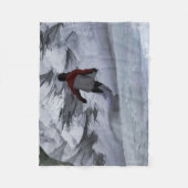 Snowboarder "Carving the Mountain" Wintersport Fleecedecke (Vorderseite)