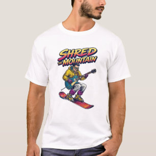 Snowboarder, der den Berg fräst T-Shirt