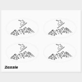 Snowboarder in den Bergen, 02 Ovaler Aufkleber (Blatt)