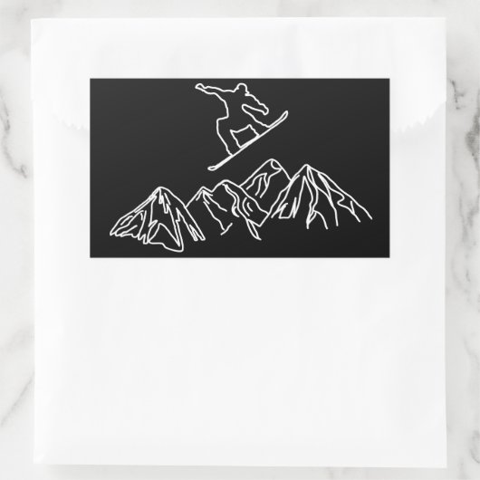 Snowboarder in den Bergen Rechteckiger Aufkleber (Tasche)