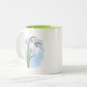 Snowdrops - Frühlingsblumen auf Wasserfarbe Blau Zweifarbige Tasse (Vorderseite Links)