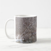 Snowfall über den Finley River Kaffeetasse (Links)