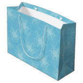 Snowflake Blue Große Geschenktüte (Rückseite Schrägansicht)