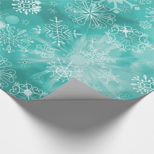 Snowflake Bokeh Aquamarin Geschenkpapier (Ecke)