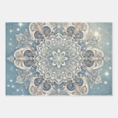Snowflake Mandala in Frosty Hues 3 Geschenkpapier Set (Vorderseite 2)