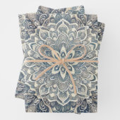 Snowflake Mandala in Frosty Hues 3 Geschenkpapier Set (Beispiel)