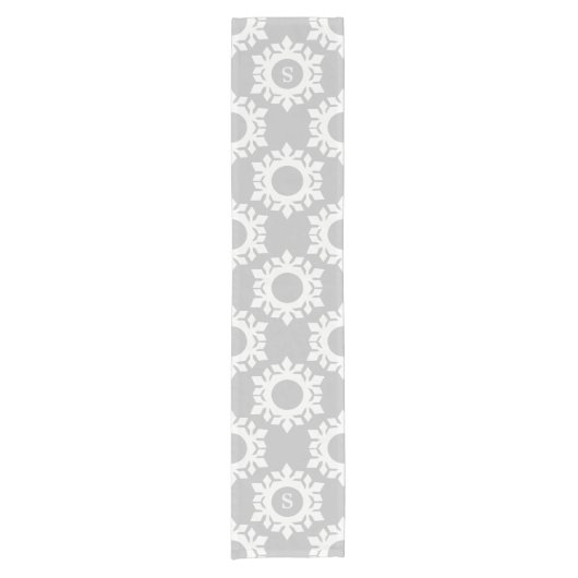 Snowflake Monogram Grey Christmas Table Runner Kurzer Tischläufer (Vorderseite)
