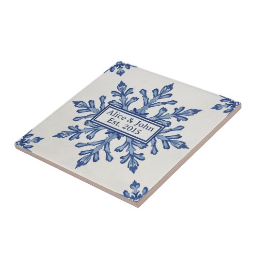 Snowflake pattern blue & white holiday custom name fliese (Seite)