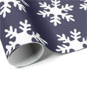 Snowflake Pattern Navy Blue Holiday Geschenkpapier (Rolleneckpunkt)
