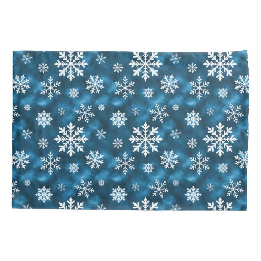 Snowflake Pattern On Wintery Blue Background Kissenbezug (Rückseite-Links)