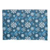 Snowflake Pattern On Wintery Blue Background Kissenbezug (Vorderseite-Links)