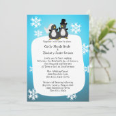 Snowflake Pinguin Toon Wedding Einladung (Stehend Vorderseite)