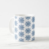 Snowflake Plaid Pattern Blue Holiday Kaffeetasse (Vorderseite Links)