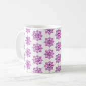 Snowflake Plaid Pattern Pink Holiday Kaffeetasse (Vorderseite Links)