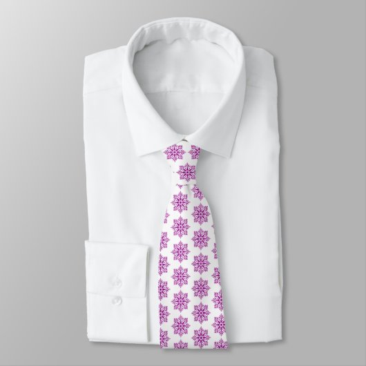 Snowflake Plaid Pattern Pink Holiday Neck Tie Krawatte (Gebunden)