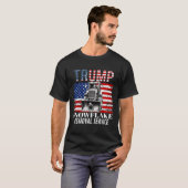 Snowflake Removal Service Funny Donald Trump 2024 T-Shirt (Vorne ganz)