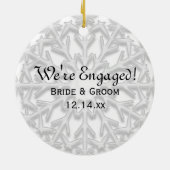 Snowflake Verlobung Foto Ornament (Hinten)