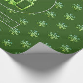 Snowflakes Candles Holly Green Geschenkpapier (Ecke)