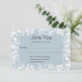 Snowflakes dusty blue winter wedding RSVP (Stehend Vorderseite)