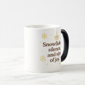 Snowflakes, Silence, and Sips of Joy | Cozy Winter Verwandlungstasse (VorderseiteRechts)