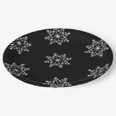 Snowflakes Weihnachten Schwarz-weißer Designurlaub Pappteller (Schrägansicht)