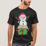 Snowman Christmas Box T-Shirt<br><div class="desc">Dieses Design ist das perfekte Geschenk für einen Geburtstag, Weihnachten und andere Feiern. Es ist für Frauen, Männer und Kinder geeignet.</div>