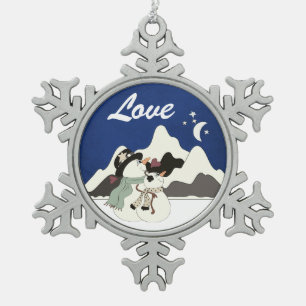 Snowman Couple LIEBE Mountains und Moon Holiday Schneeflocken Zinn-Ornament