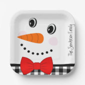 Snowman Face Red Bowtie Black Buffalo Kariert Trim Pappteller (Vorderseite)